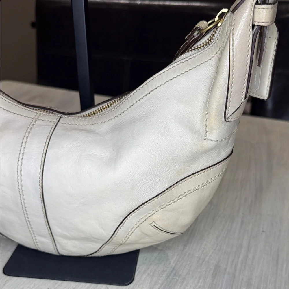 Vintage Coach Dylan SoHo Off-White Leather Braided Strap Hobo Bag